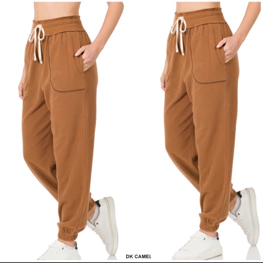 COPY - ✨CAMEL COLORED TOWEL BRUSHED SWEATPANTS✨